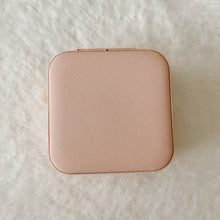 Load image into Gallery viewer, Blushing Jewelry Case
